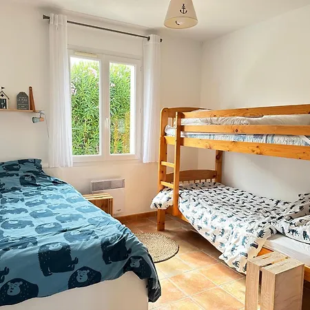 Maison Familiale Proche Plage, Marché&commerces - 6 Pers. Classée 3 étoiles *