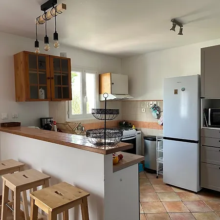 Maison Oleron 3 Chambres, Jardin Et Cheminee, A Pied * La Brée-les-Bains